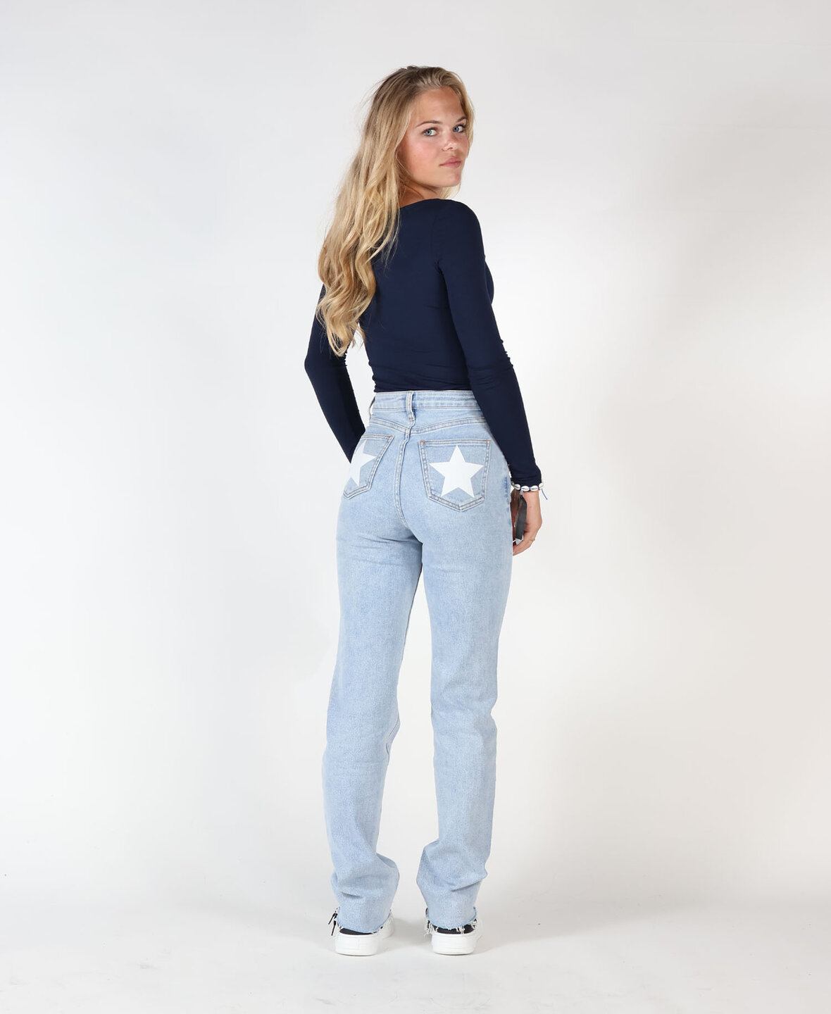 Stars Straight Leg Jeans 2219 (REGULAR)