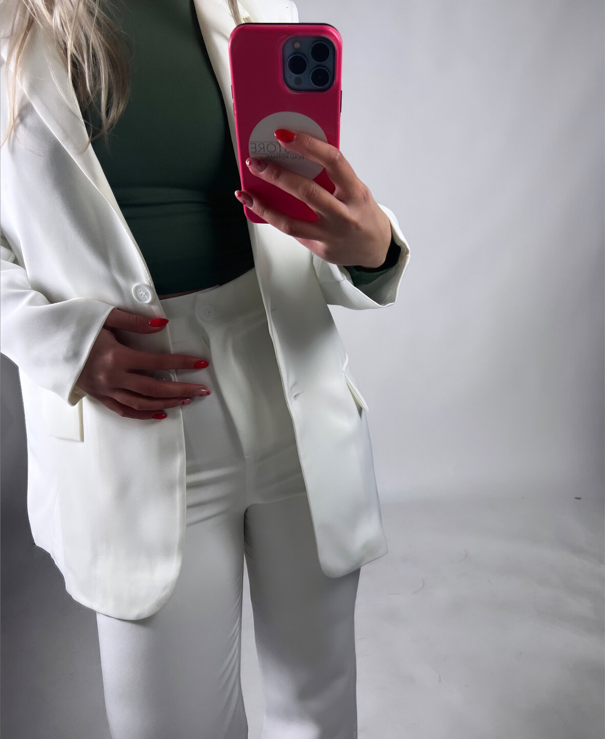 Sanne Blazer White