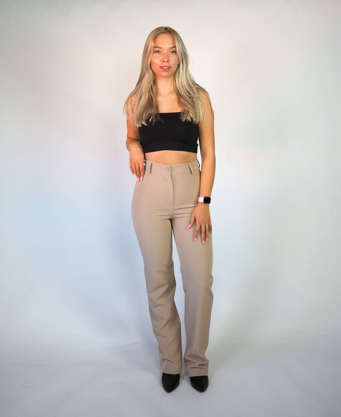 Sanne Pants Nude