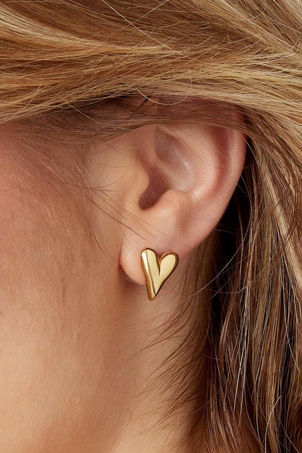 Earring Studs Heart Gold