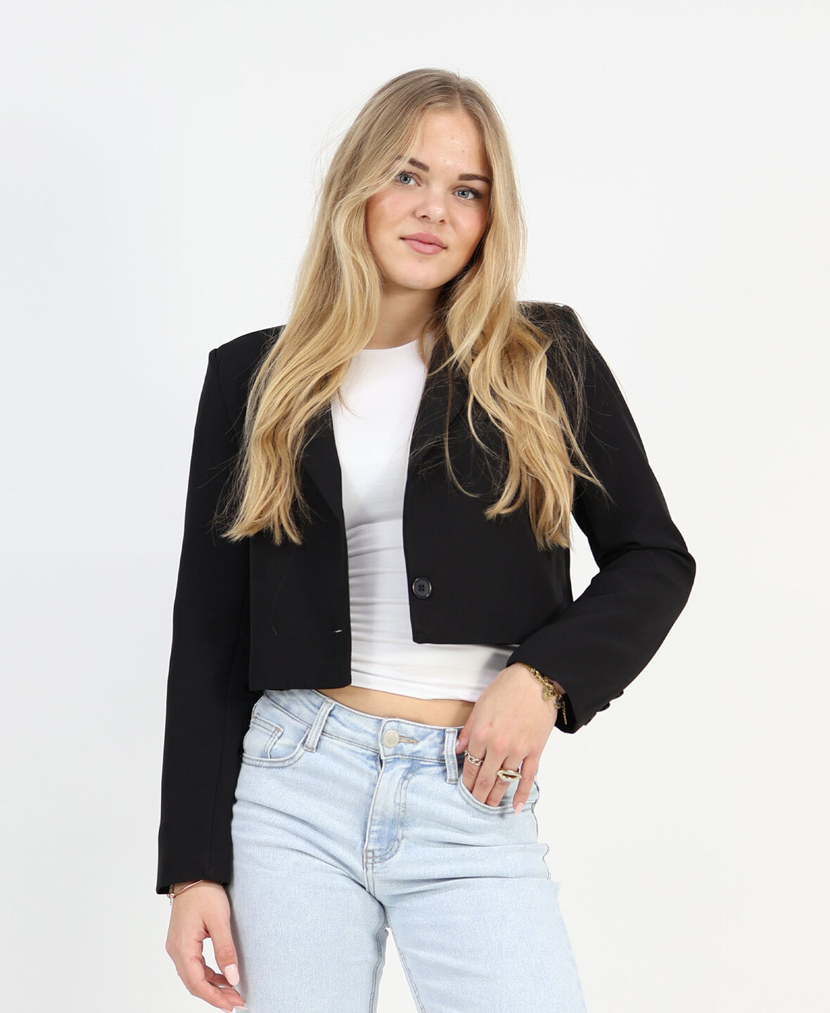 Sanne Cropped Blazer Black